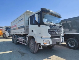 Зерновоз Шахман 6х4 кабина Х3000 Зерновоз Шахман 6х4 кабина Х3000